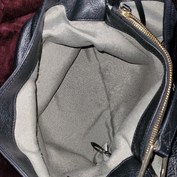 VINCE CAMUTO PURSE WITH DUSTBAG - Picture 7 of 11